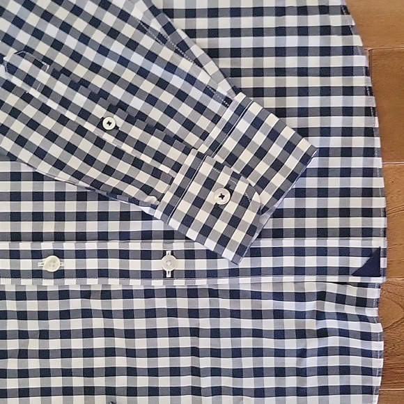 Untuckit it Wrinkle Free Long Sleeve Button Down Shirt Blue White Check Large - Picture 3 of 7